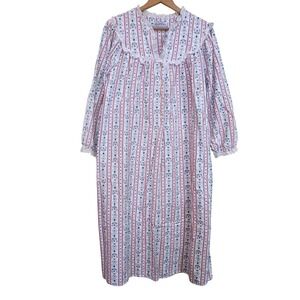 Vtg Lanz of Salzburg Nightgown Women XL White Blue Red Floral Cotton Eyelet Trim